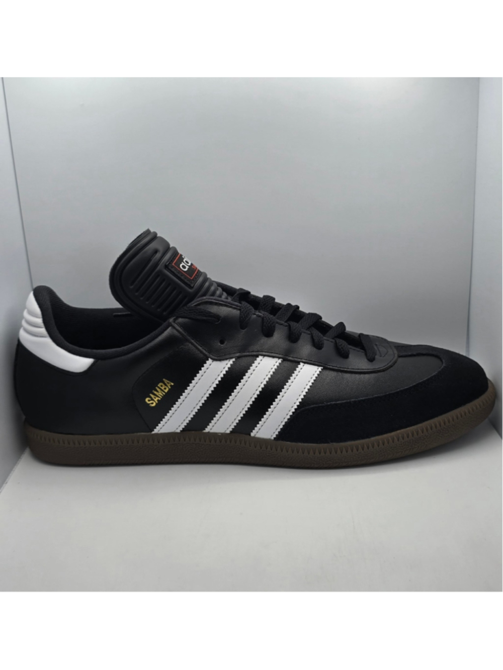 Men's Adidas Samba Classic Sneakers Size 12.5 Black and White